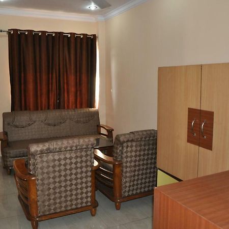 Hotel Simla สิริกุรี ภายนอก รูปภาพ