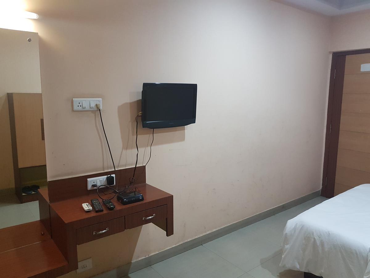 Hotel Simla สิริกุรี ภายนอก รูปภาพ