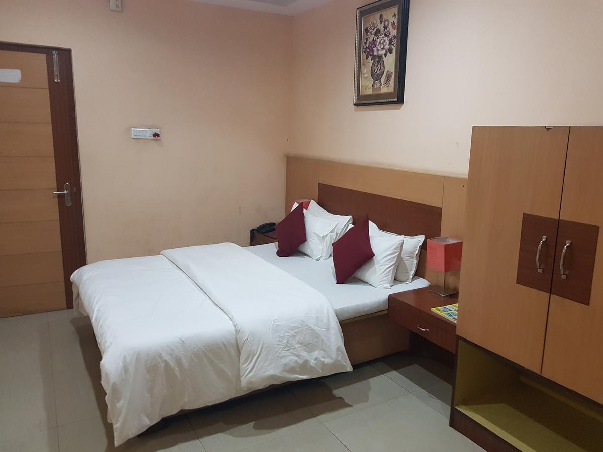 Hotel Simla สิริกุรี ภายนอก รูปภาพ
