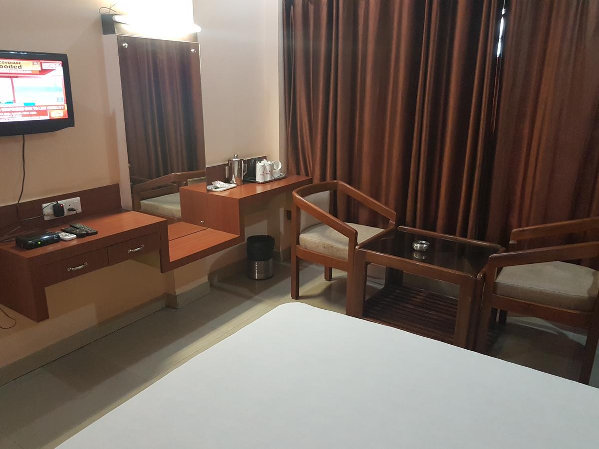 Hotel Simla สิริกุรี ภายนอก รูปภาพ